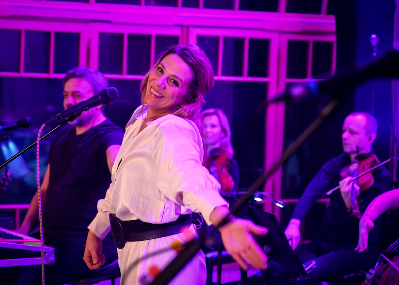 picture ANETA LANGEROVÁ – Zázračná písně krajina