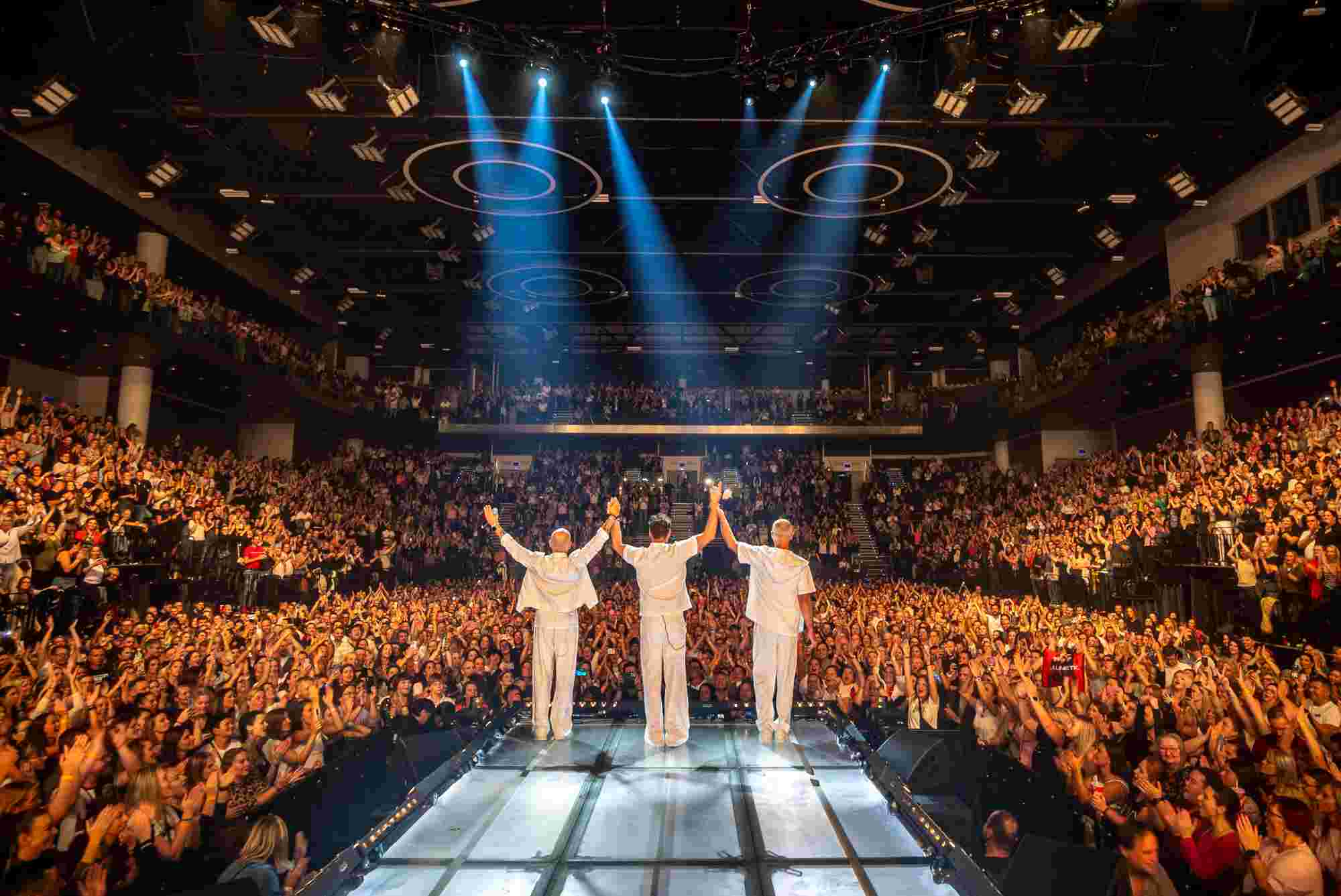 picture LUNETIC - 30 let II.