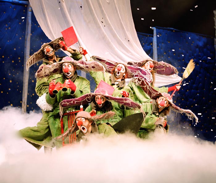 picture Slava‘s SNOWSHOW