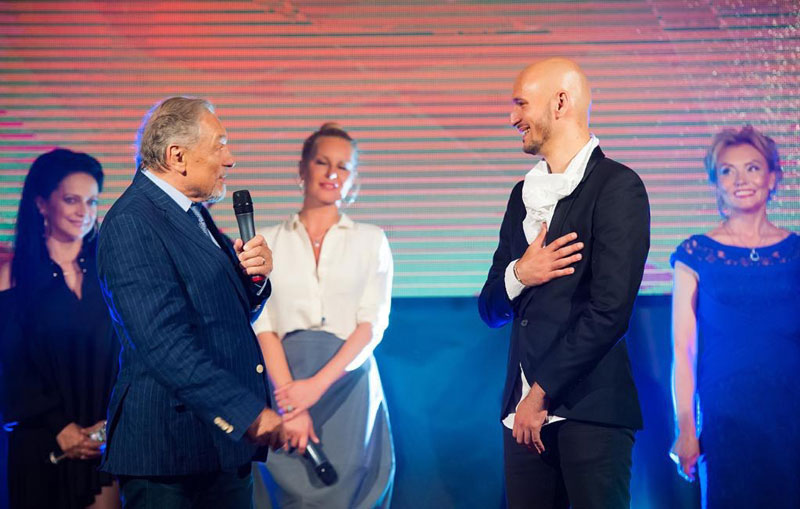 picture LADY CARNEVAL - Největší hity božského Káji