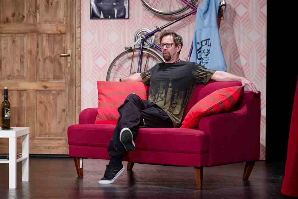 picture NA OCET (Donald Churchill)