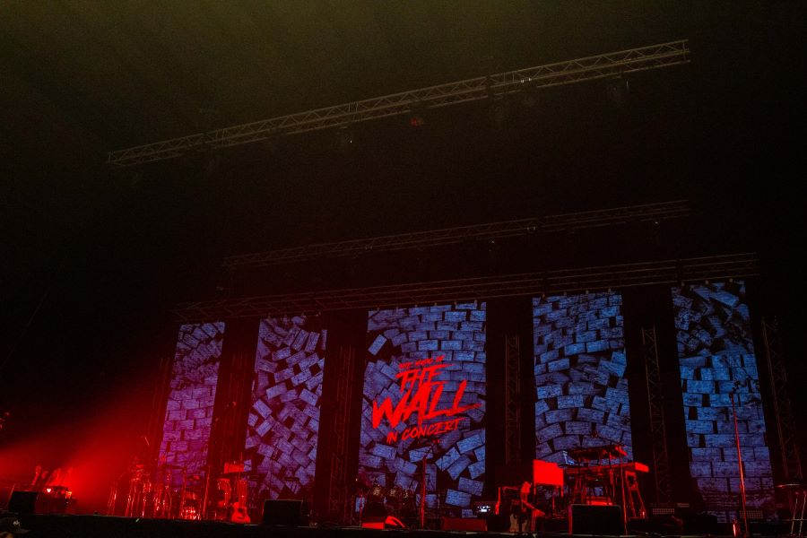 picture THE MUSIC OF THE WALL - IN CONCERT