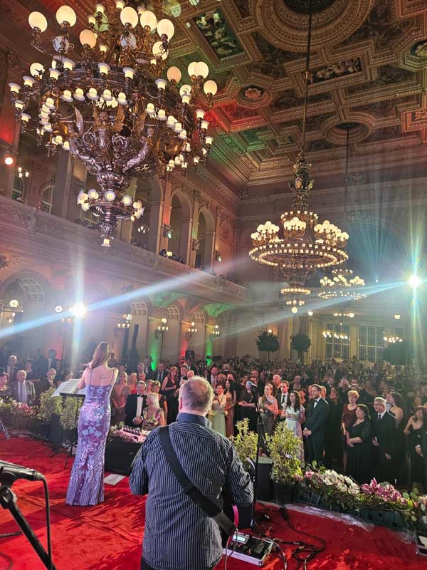 picture IVETA: BLÍZKO NÁS