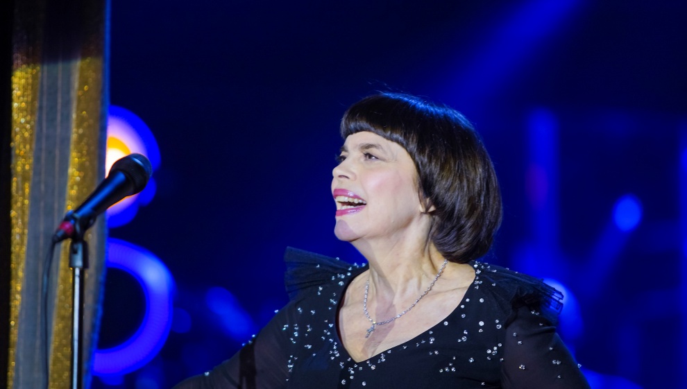 picture MIREILLE MATHIEU