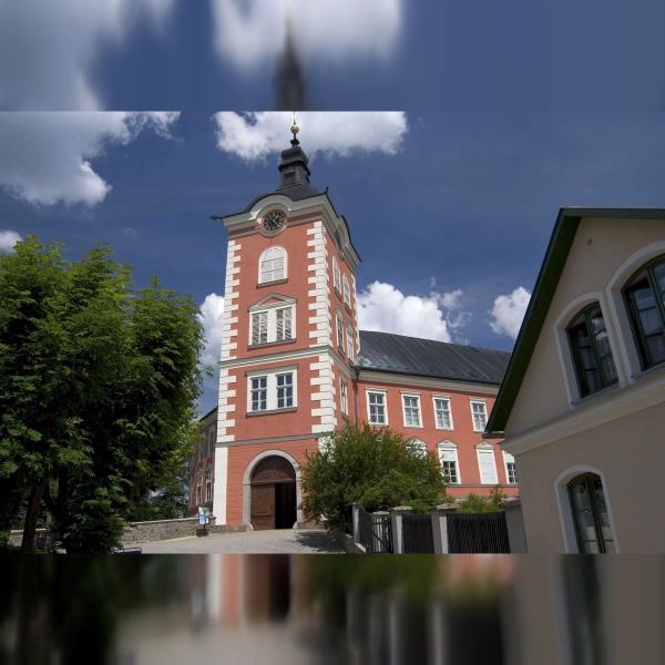Zámek Kamenice nad Lipou: všechny expozice UPM