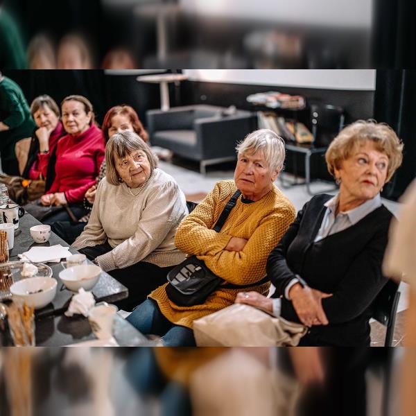 Senior kavárna