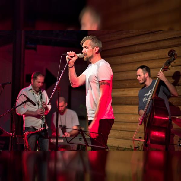 Brünnwerk & hosté: Koncert k novému albu Něco teď a všecko příště