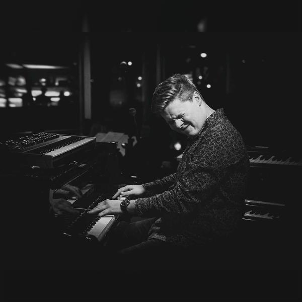 Daniel Bulatkin International Quartet