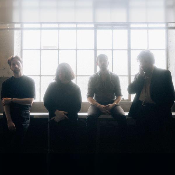 heartnoize: Gilla Band
