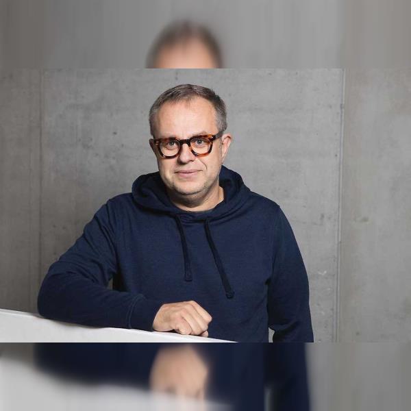 Od Otázek Václava Moravce k době algoritmů – debata s Václavem Moravcem