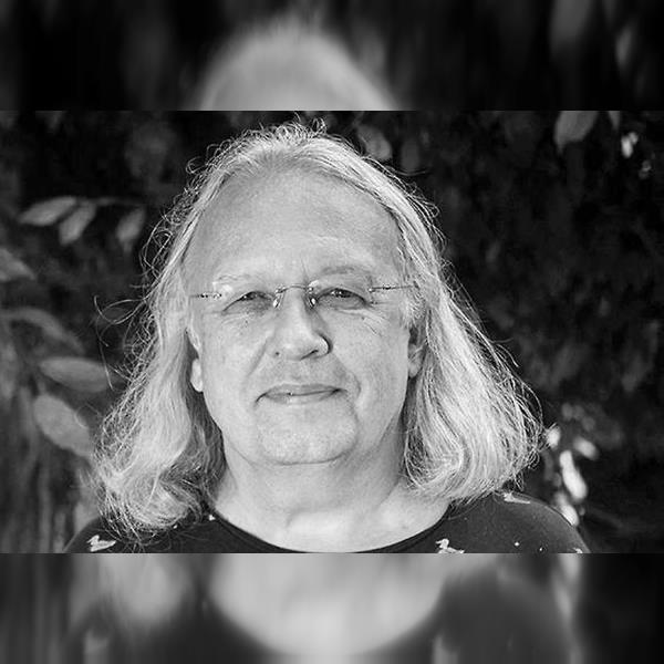 Autobus do Sudet a Šénau: Petr Linhart (křest alba)