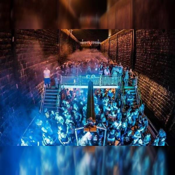 Rave Boat