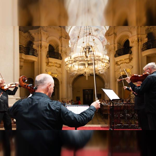 Slavné koncerty pro varhany a orchestr