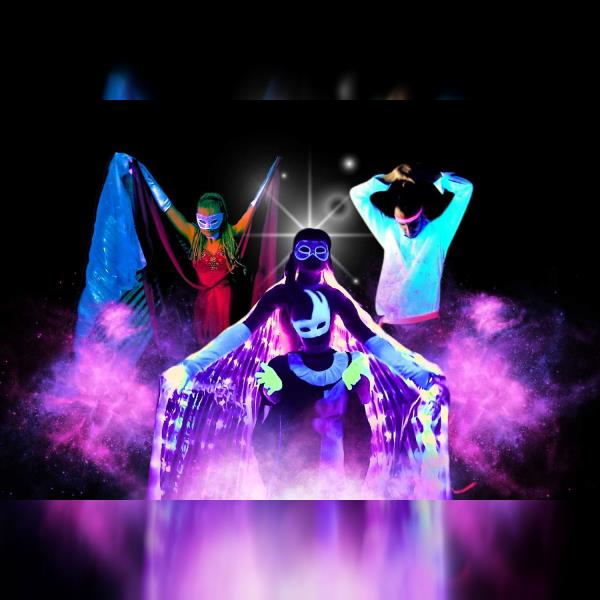 Underground Black Light Theatre Interactive Show – Images of Love