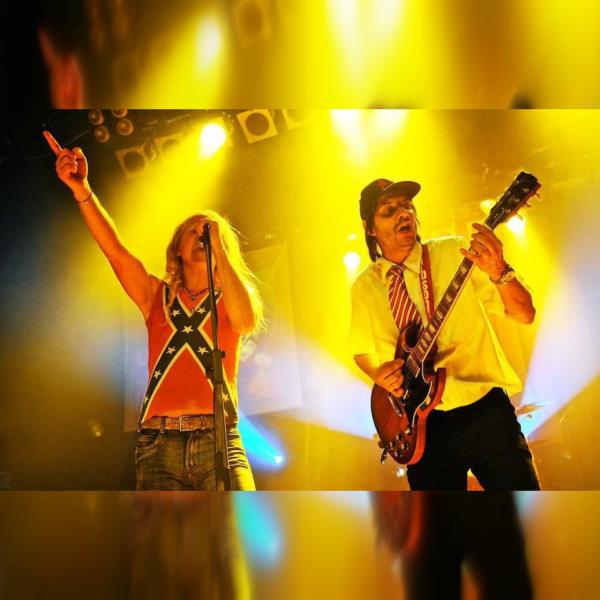 AC/DC – Bon Scott Memorial Band + Akupunktura (acoustic punk on tour ) – Ruda Zelina 50