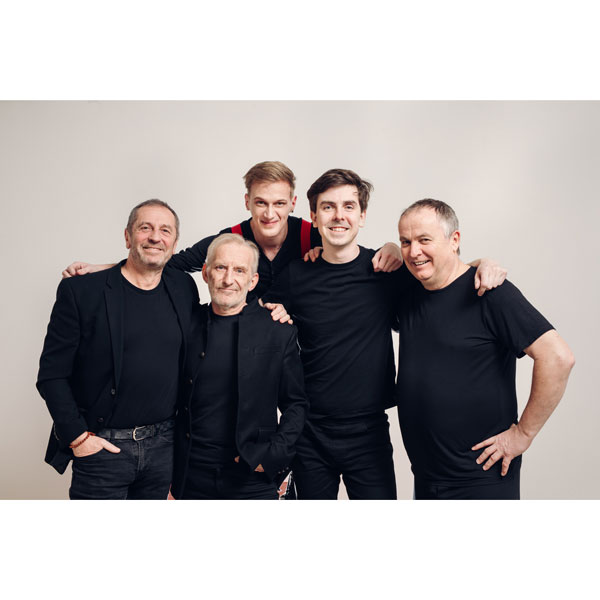 ČECHOMOR KOOPERATIVA tour 2024