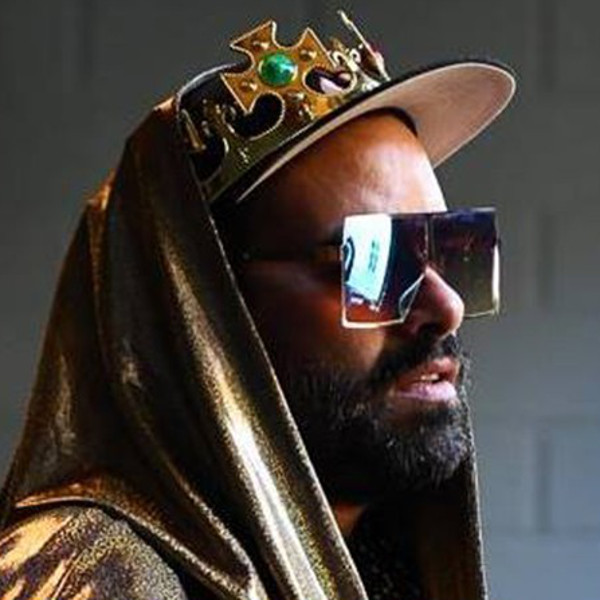 Kapitán Demo, host MC Gey - Open-air show