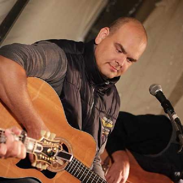 VOJTĚCH NEDVĚD & TIE BREAK