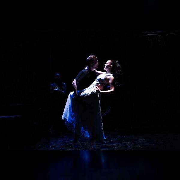 Tramvaj do stanice Touha - Dekkadancers
