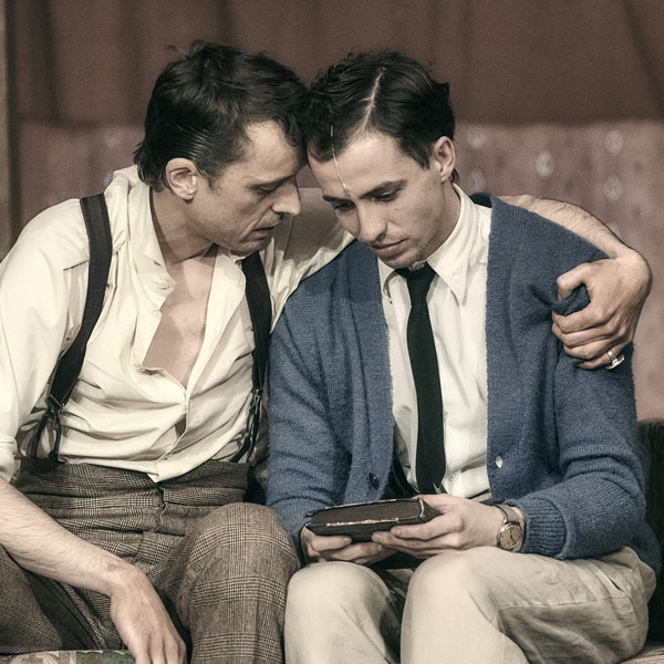 CESTA DLOUHÝM DNEM DO NOCI, Divadlo v Dlouhé