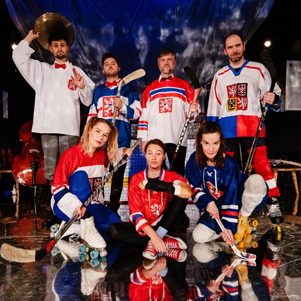 Země mezi mantinely