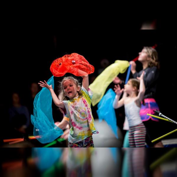 Divadelně-pohybový workshop pro rodiče s dětmi