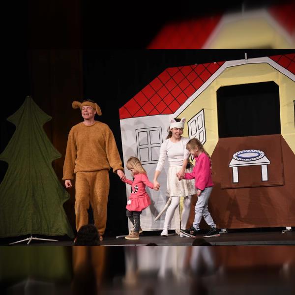 O pejskovi a kočičce