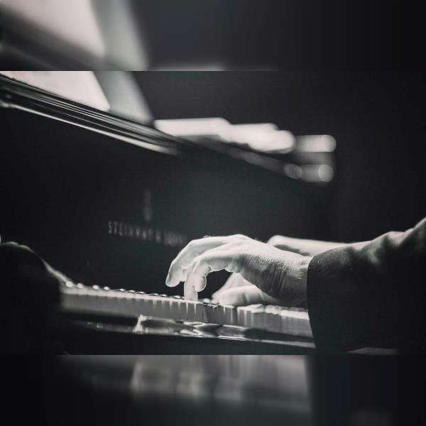 The Billie Holiday Tribute: A Journey into the Jazz Era