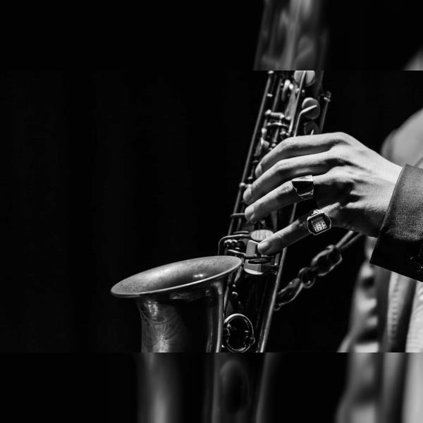 Swingin with Sinatra