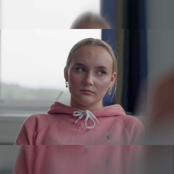 Dospívání přerušeno + debata