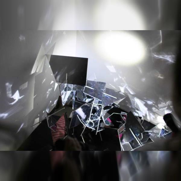 Školy – V krystalu