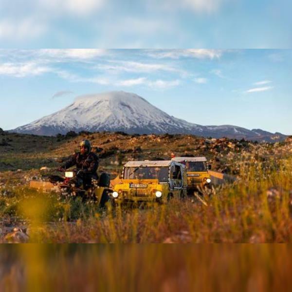 Dan Přibáň: O nejnovější výpravě žlutého cirkusu