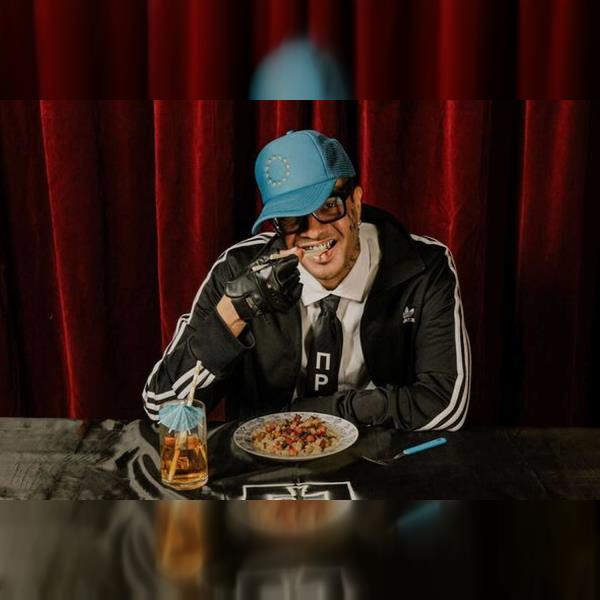 Fobia Kid + support: Adam the World