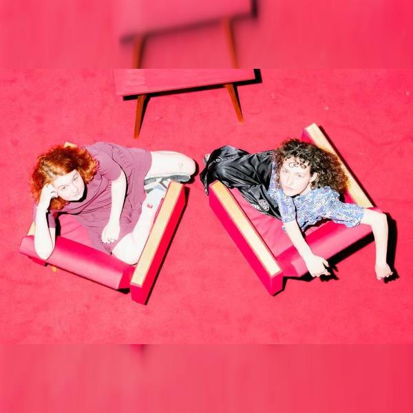 Debata pro loutky: Jsem Rom, vadí?