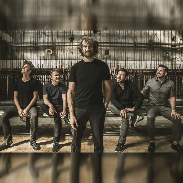 Dan Bárta & Illustratosphere