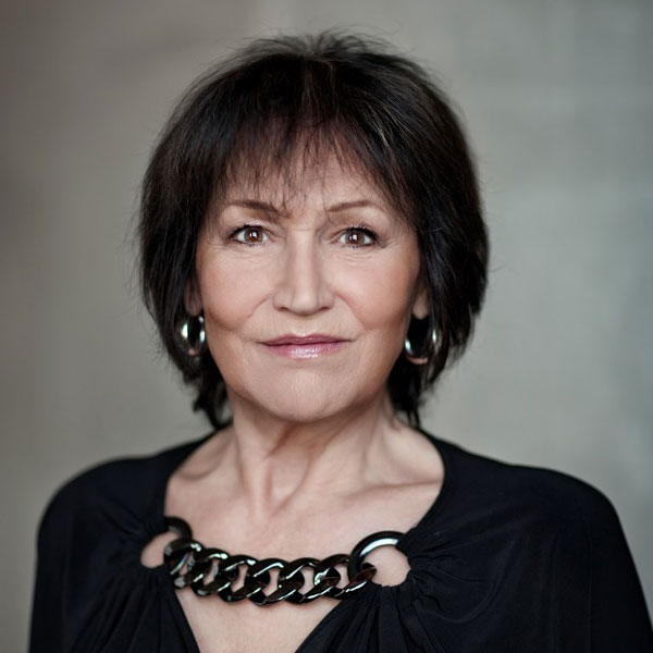 MARTA KUBIŠOVÁ - POSLEDNÍ RECITÁL