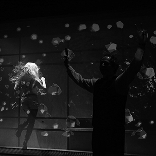 Dejvické divadlo - Elegance molekuly