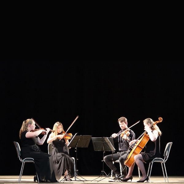 Filmové a muzikálové melodie s Esferas kvartetem