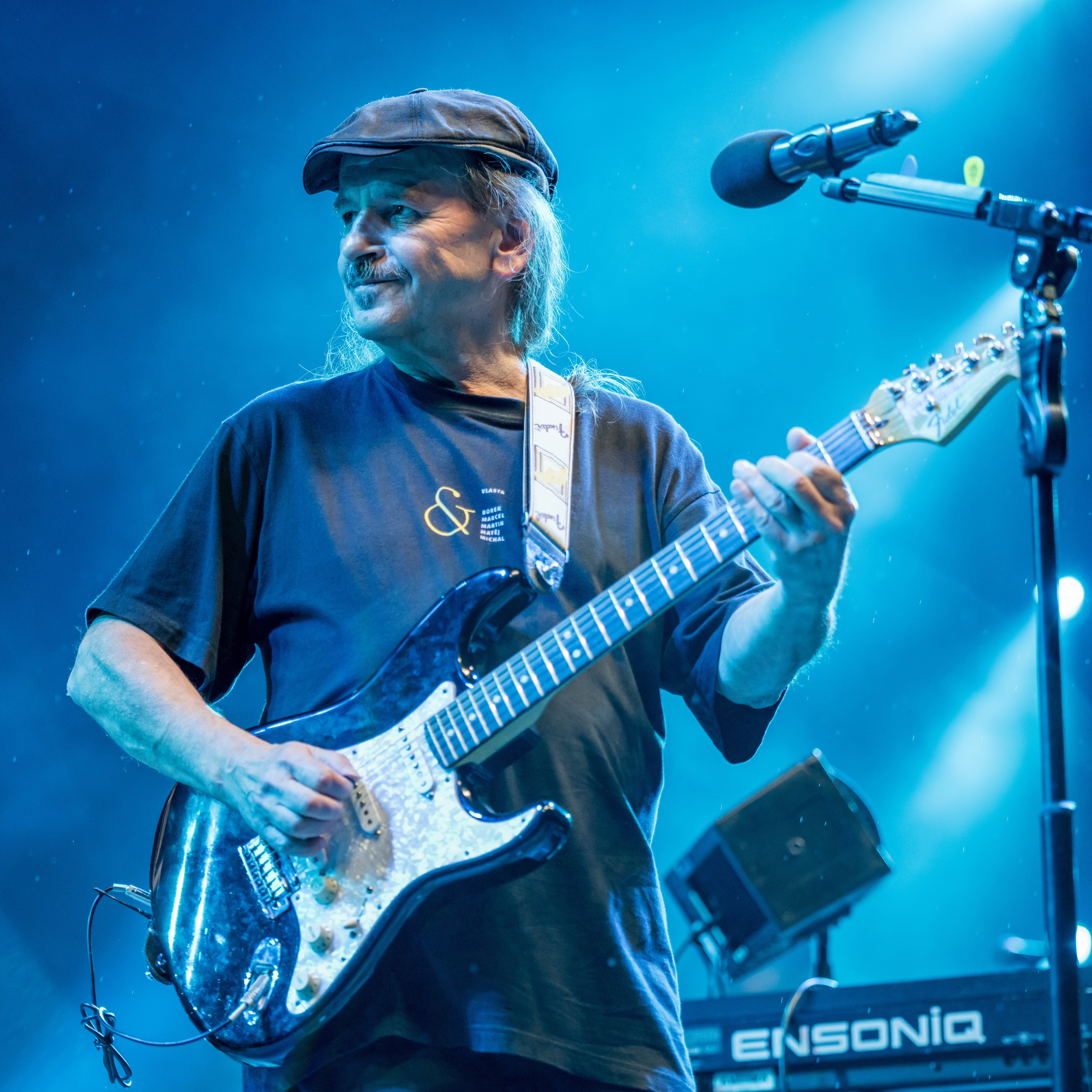 VLASTA   REDL S KAPELOU